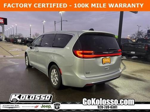 2024 Chrysler Pacifica Touring-L