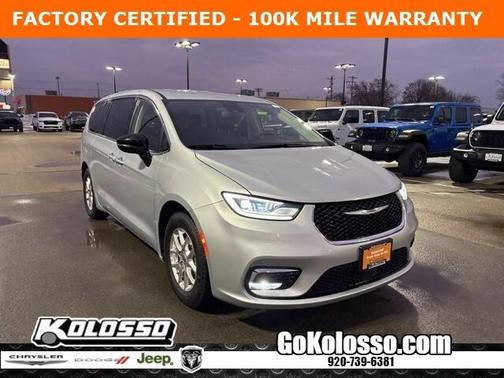 2024 Chrysler Pacifica Touring-L