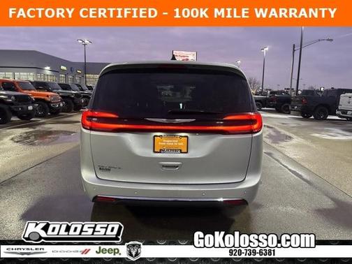 2024 Chrysler Pacifica Touring-L