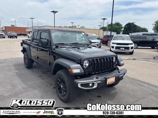 2023 Jeep Gladiator Sport