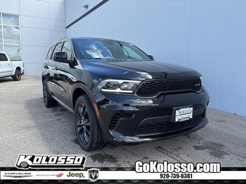 DB Black Crystal Clearcoat 2026 Dodge Durango GT