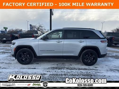 2022 Jeep Grand Cherokee Altitude