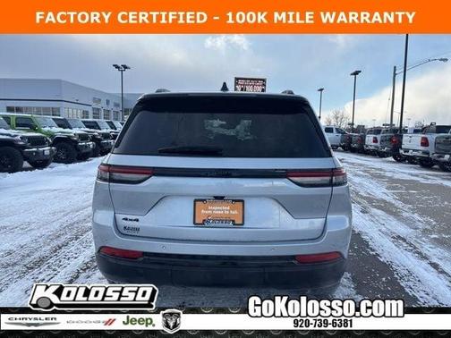 2022 Jeep Grand Cherokee Altitude