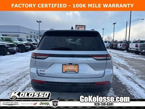 2022 Jeep Grand Cherokee Altitude