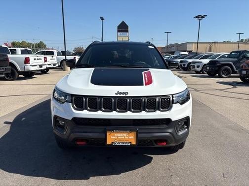 2023 Jeep Compass Trailhawk