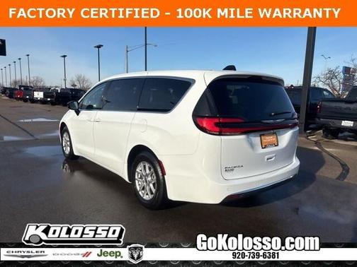 2024 Chrysler Pacifica Touring-L