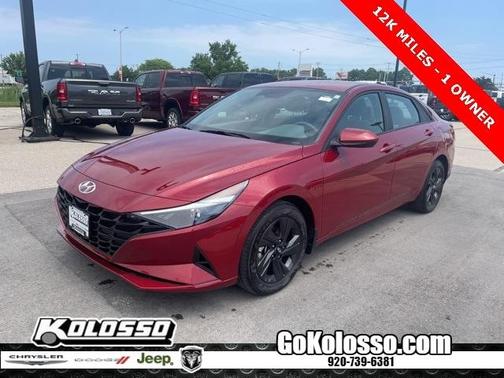 2023 Hyundai ELANTRA SEL