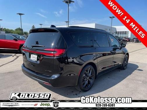 2025 Chrysler Pacifica Limited