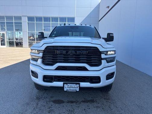 Bright White Clearcoat 2026 RAM 2500 Big Horn