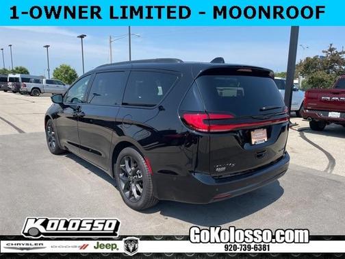 2025 Chrysler Pacifica Limited