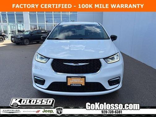 2024 Chrysler Pacifica Touring-L