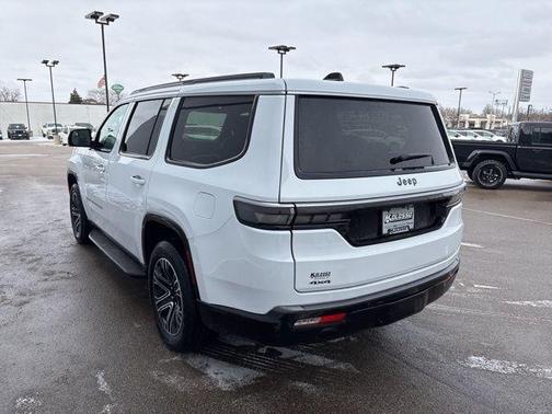 2026 Jeep Grand Wagoneer Base