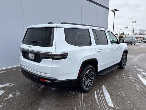 2026 Jeep Grand Wagoneer Base