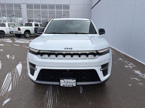 2026 Jeep Grand Wagoneer Base