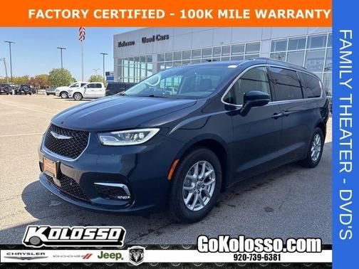 Fathom Blue Pearlcoat 2022 Chrysler Pacifica Touring-L