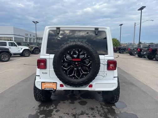 2021 Jeep Wrangler Unlimited Sahara Altitude