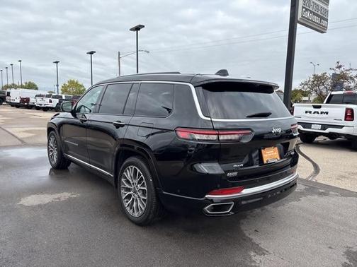 2023 Jeep Grand Cherokee L Summit