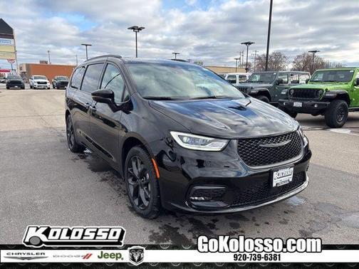 2026 Chrysler Pacifica Limited