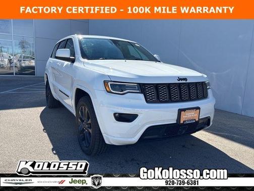 Bright White Clearcoat 2022 Jeep Grand Cherokee WK Laredo