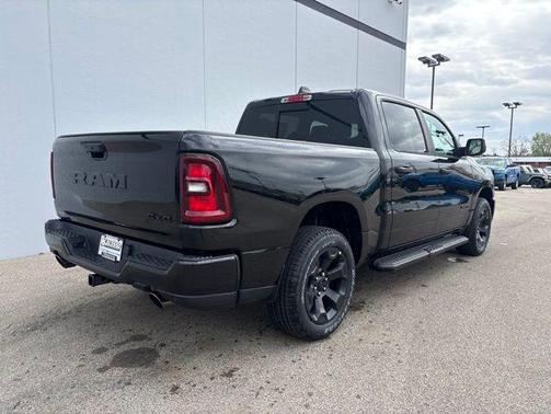 Diamond Black 2026 RAM 1500 Express