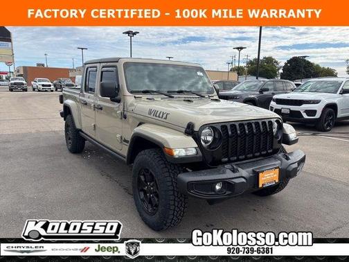 2022 Jeep Gladiator Sport