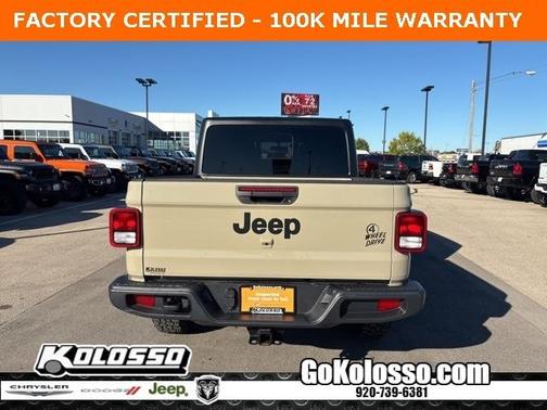 2022 Jeep Gladiator Sport