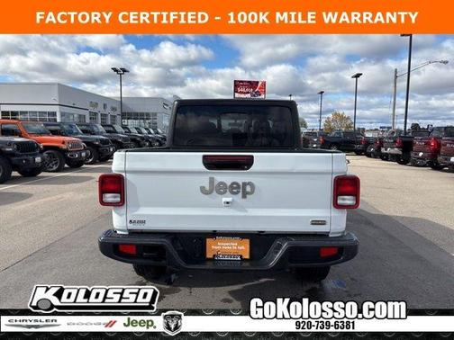 2023 Jeep Gladiator Overland