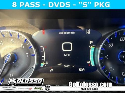 2023 Chrysler Pacifica Touring-L