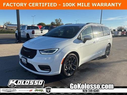 2023 Chrysler Pacifica Touring-L