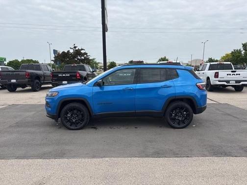 2025 Jeep Compass Latitude