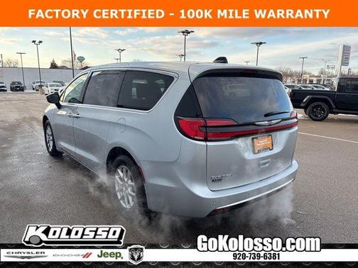 2024 Chrysler Pacifica Touring-L