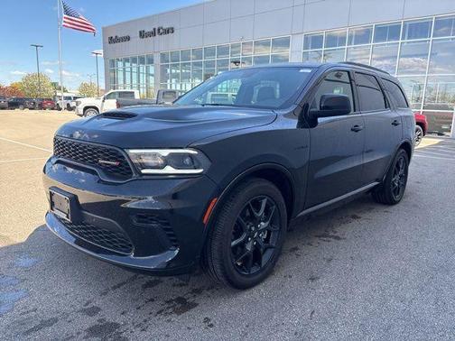 DB Black Crystal Clearcoat 2026 Dodge Durango GT HEMI V8
