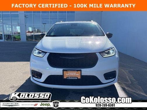 Bright White Clearcoat 2025 Chrysler Pacifica Limited