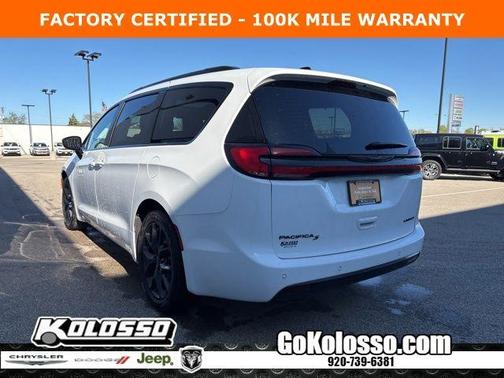Bright White Clearcoat 2025 Chrysler Pacifica Limited
