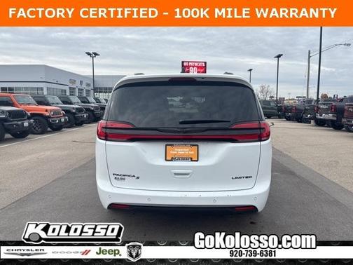 2025 Chrysler Pacifica Limited