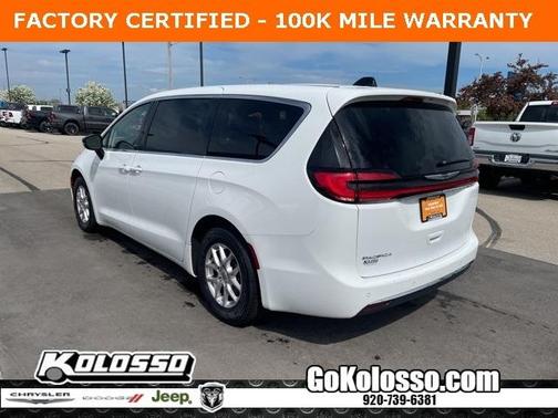 2024 Chrysler Pacifica Touring-L