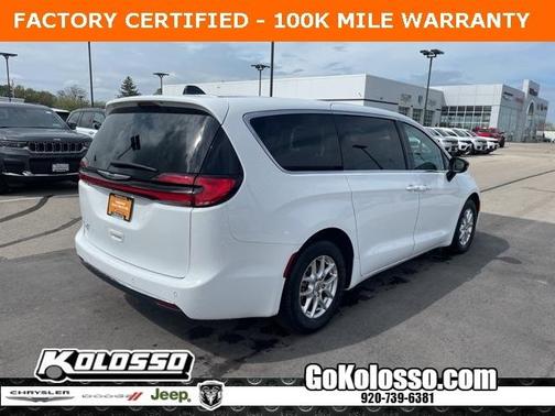 2024 Chrysler Pacifica Touring-L