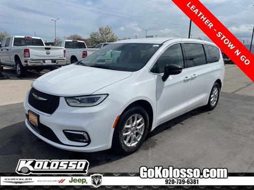 2024 Chrysler Pacifica Touring-L