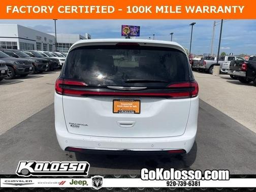 2024 Chrysler Pacifica Touring-L