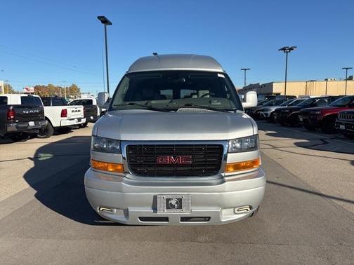2021 GMC Savana 2500 LS