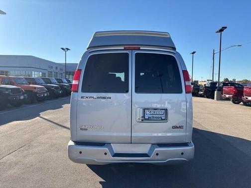 2021 GMC Savana 2500 LS