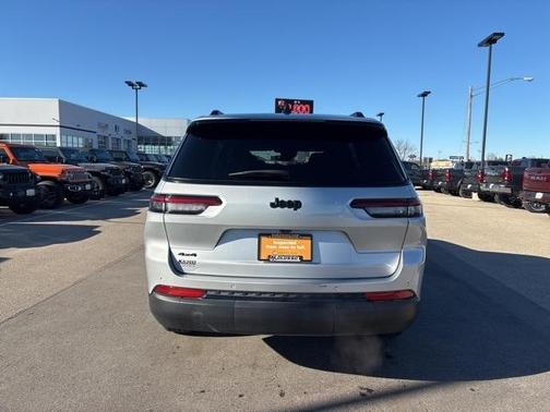 2024 Jeep Grand Cherokee L Laredo