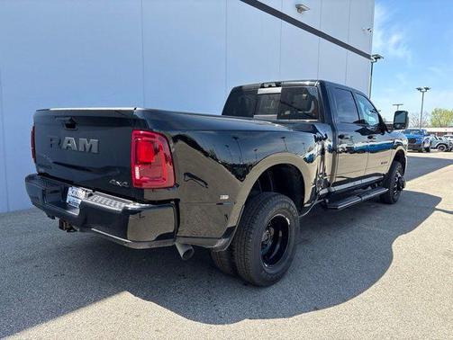 Diamond Black 2026 RAM 3500 Laramie