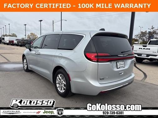 2024 Chrysler Pacifica Touring-L