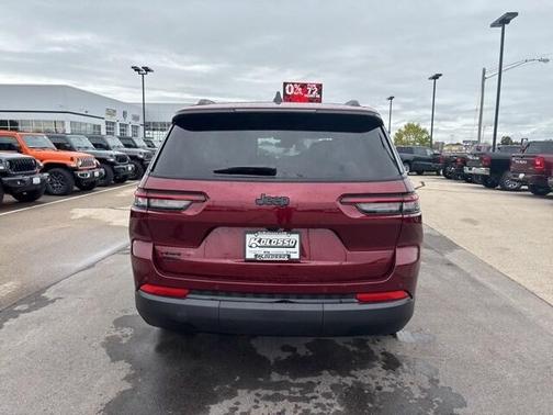 2025 Jeep Grand Cherokee L Laredo