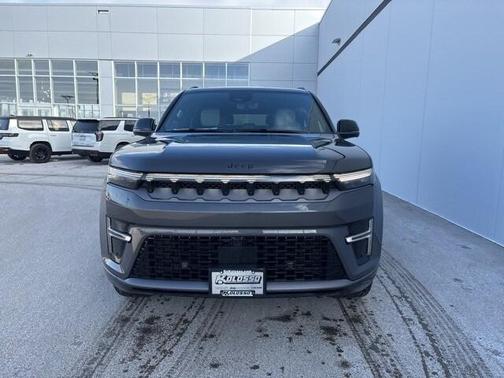 2026 Jeep Grand Wagoneer L 