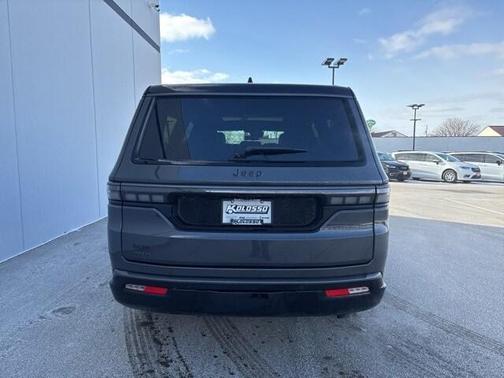 2026 Jeep Grand Wagoneer L 