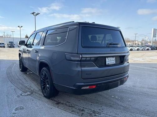 2026 Jeep Grand Wagoneer L 