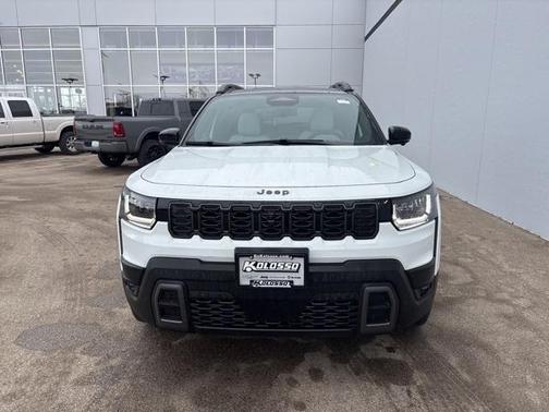 2026 Jeep Cherokee Overland