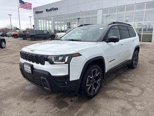 2026 Jeep Cherokee Overland